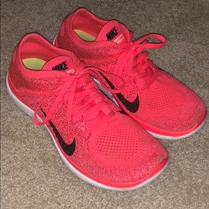 nike free runs 4.0 flyknit