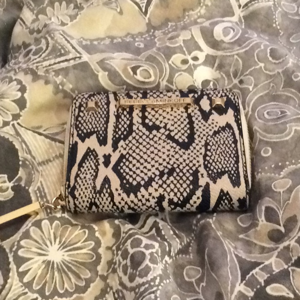 Rebecca minkoff wallet