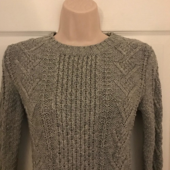 Gap Cable Knit Sweater - Picture 3 of 4