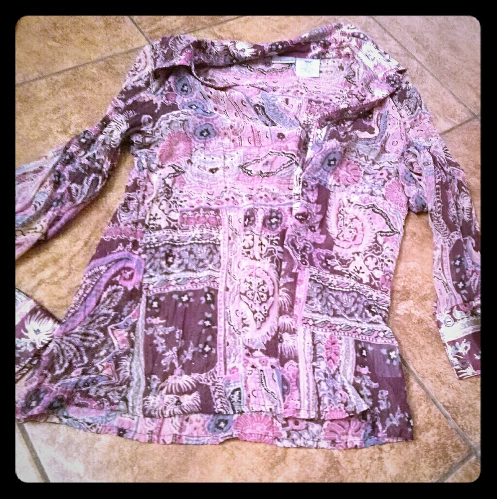 No Boundaries button up