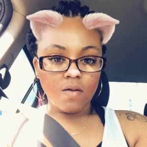 Meet your Posher, Brittney