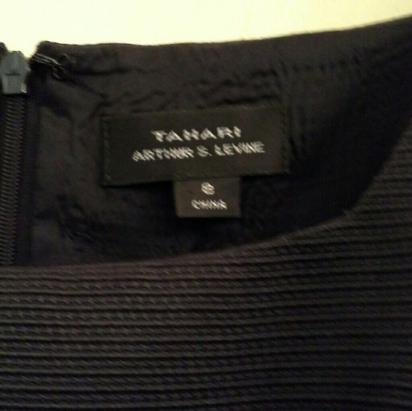 Tahari Arthur Levine LBD - Picture 4 of 8