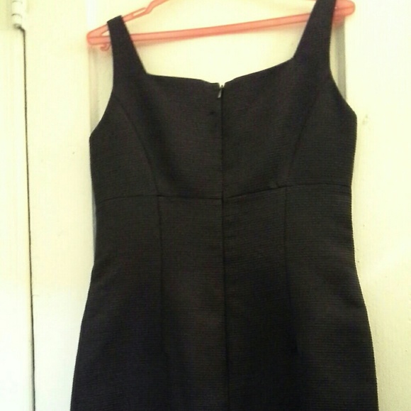 Tahari Arthur Levine LBD - Picture 5 of 8