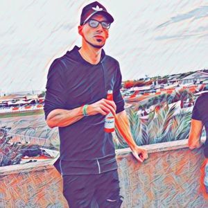 Meet your Posher, Aaron