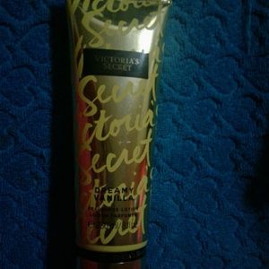 Victoria's Secret lotion
