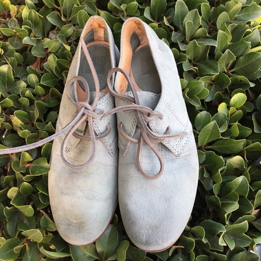 ❌SOLD❌ Frye Jillian Oxfords baby blue 7.5