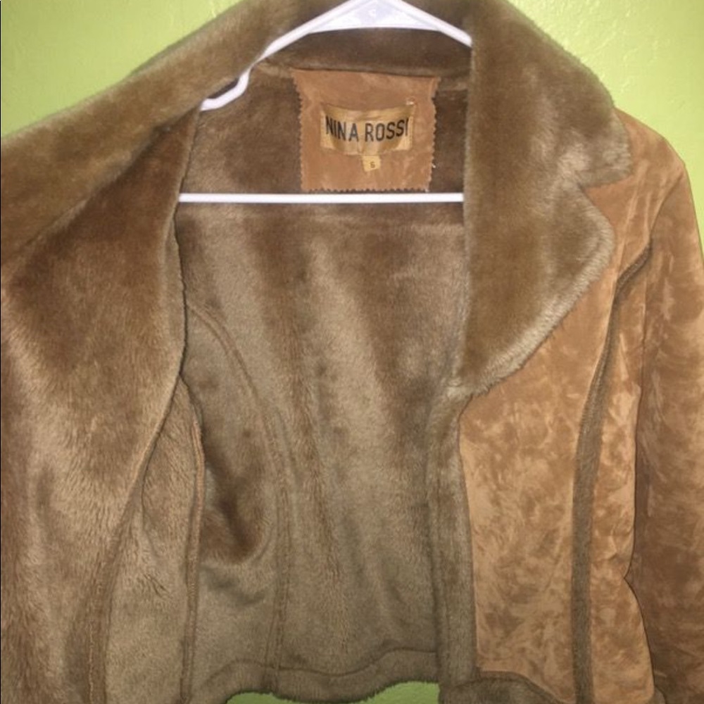 Nina Rossi size Small jacket very warm and soft!✨ - Picture 2 of 6
