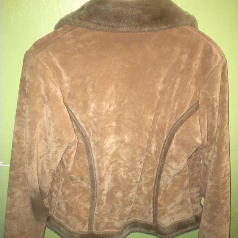 Nina Rossi size Small jacket very warm and soft!✨ - Picture 3 of 6
