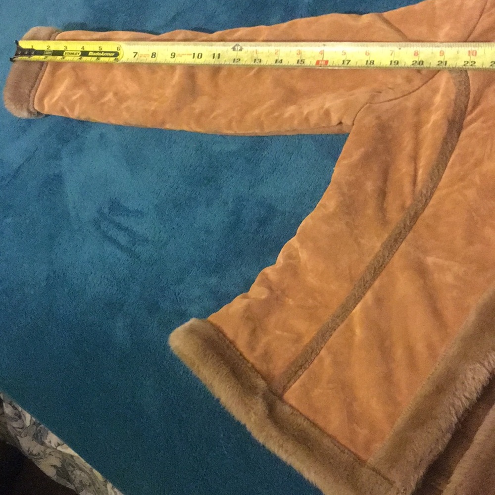 Nina Rossi size Small jacket very warm and soft!✨ - Picture 6 of 6