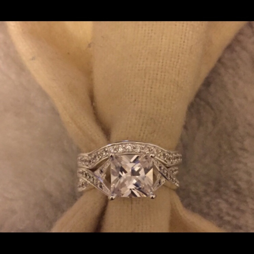 Sterling silver wedding ring 🎁🎁SALE🎁🎁