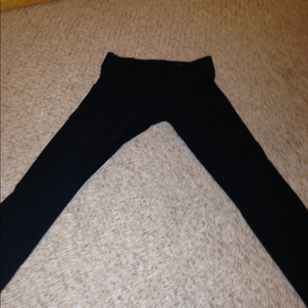 Black leggings