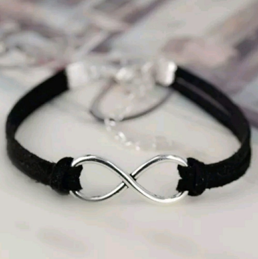 🔴🛒FREE W BUNDLE silver Infinity BRACELETS