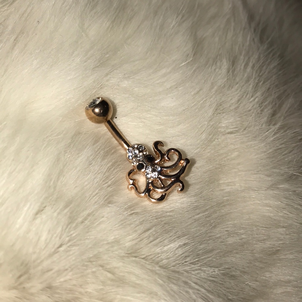 Brand new octopus 🐙 rose gold bellybutton ring!!