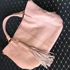 Get it Love it (Gili): Large Peach leather purse