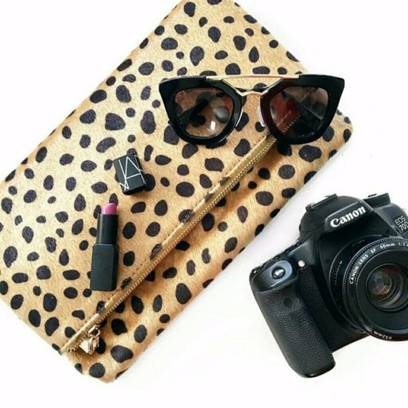 Leopard Cheetah Foldover Envelope Clutch Vegan - Picture 3 of 8