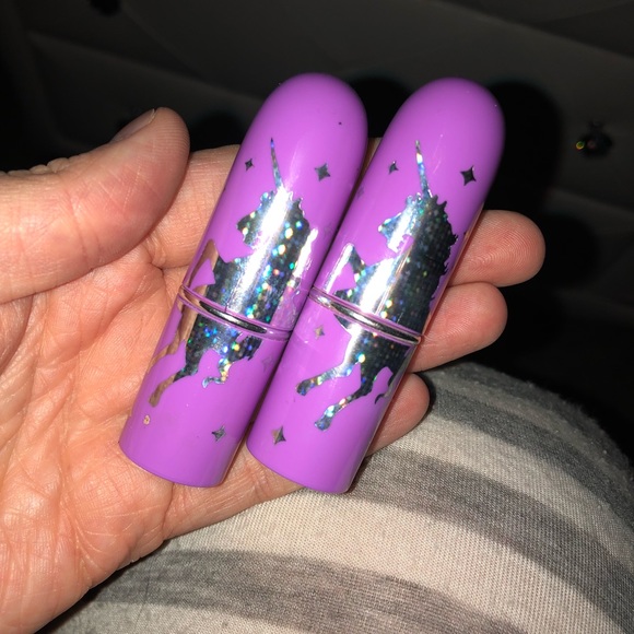 Lipstick!!!! 💄💄 - Picture 1 of 4