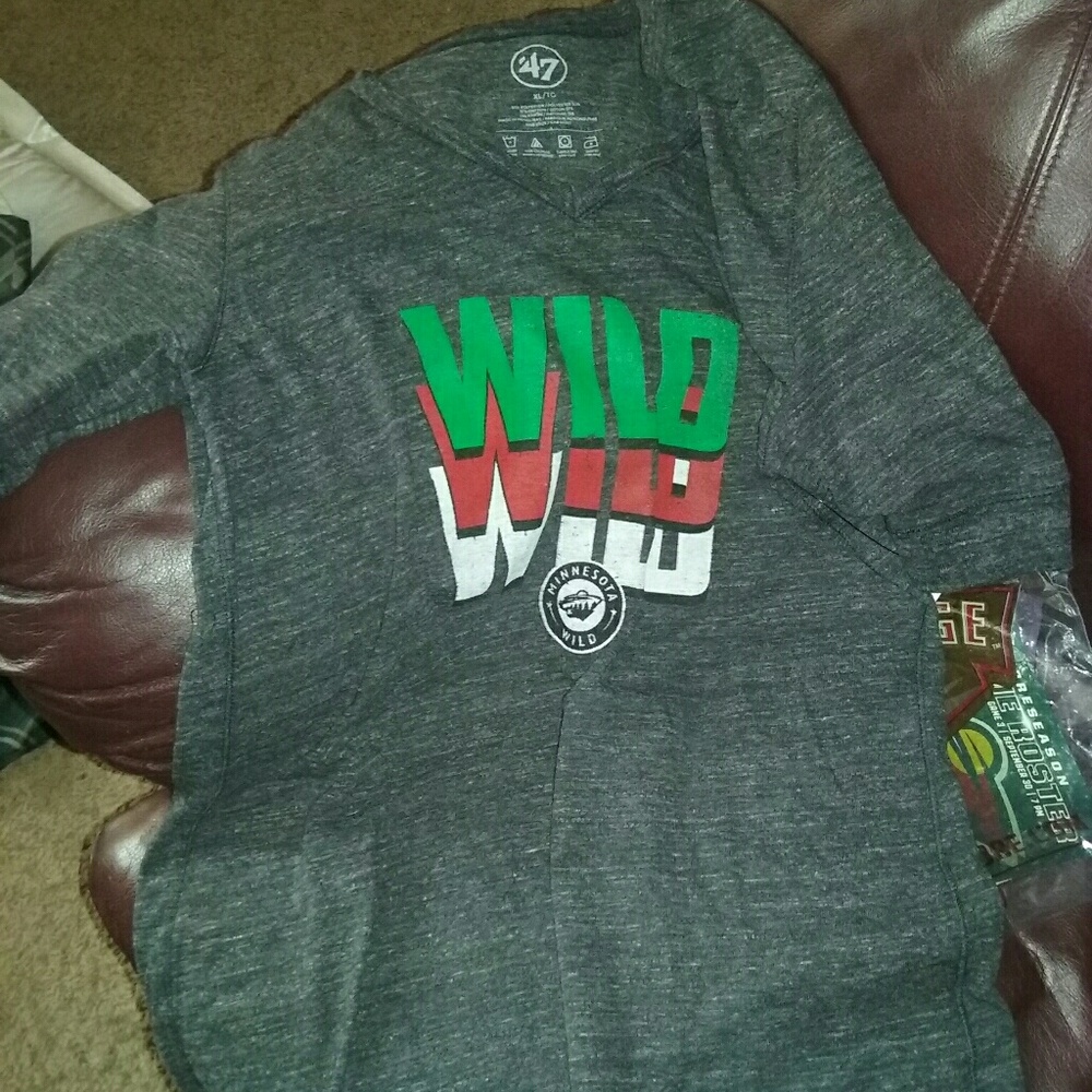 Womens Wild shirt