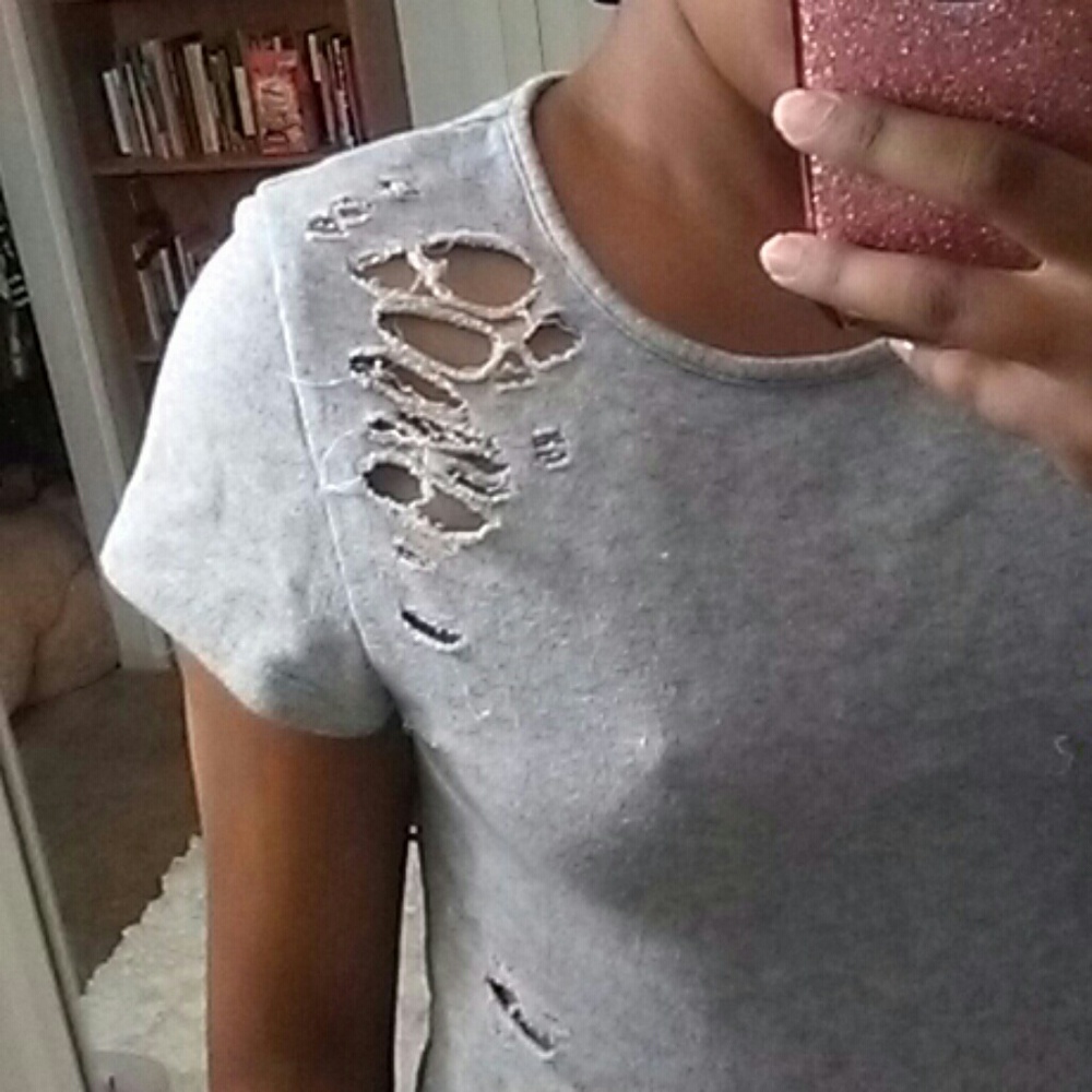 Crop top - Picture 2 of 3