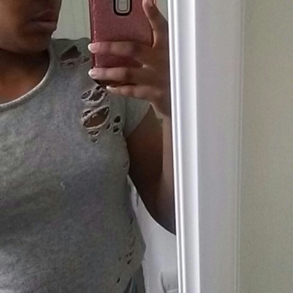 Crop top - Picture 3 of 3