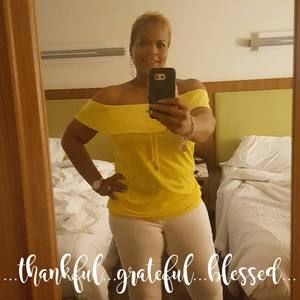 Meet your Posher, Michele