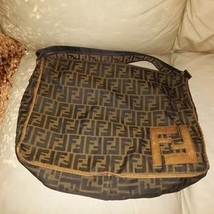 Fendi authentic bag unisex obo
