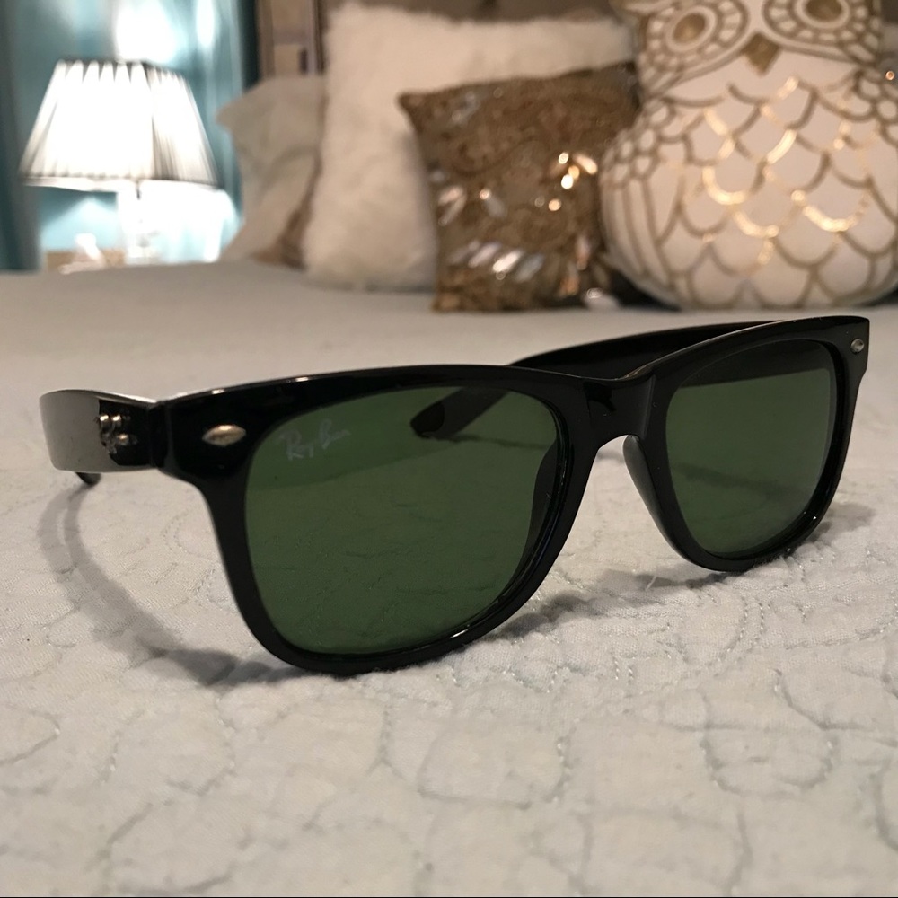 🚫SOLD‼️Ray Ban Wayfarer black