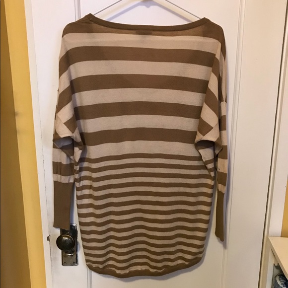 JOIE Cream and Tan Striped V Neck Sweater Sz M - Picture 2 of 8