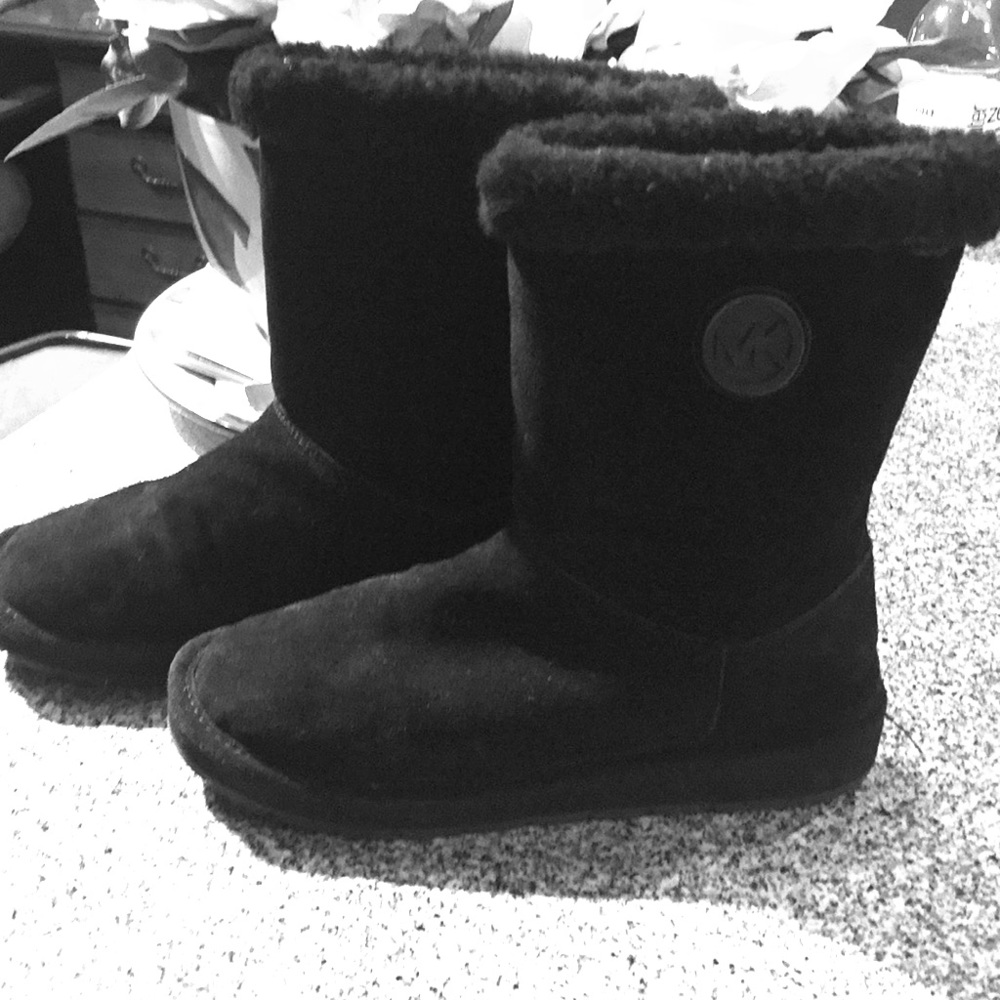 Michael Kors sheep lined boot