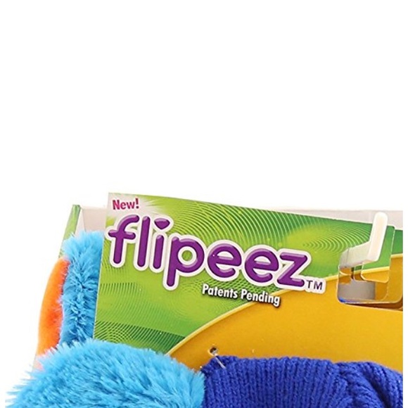 Flipeez - FUN! Interactive Children's Winter Hat! - Picture 6 of 8