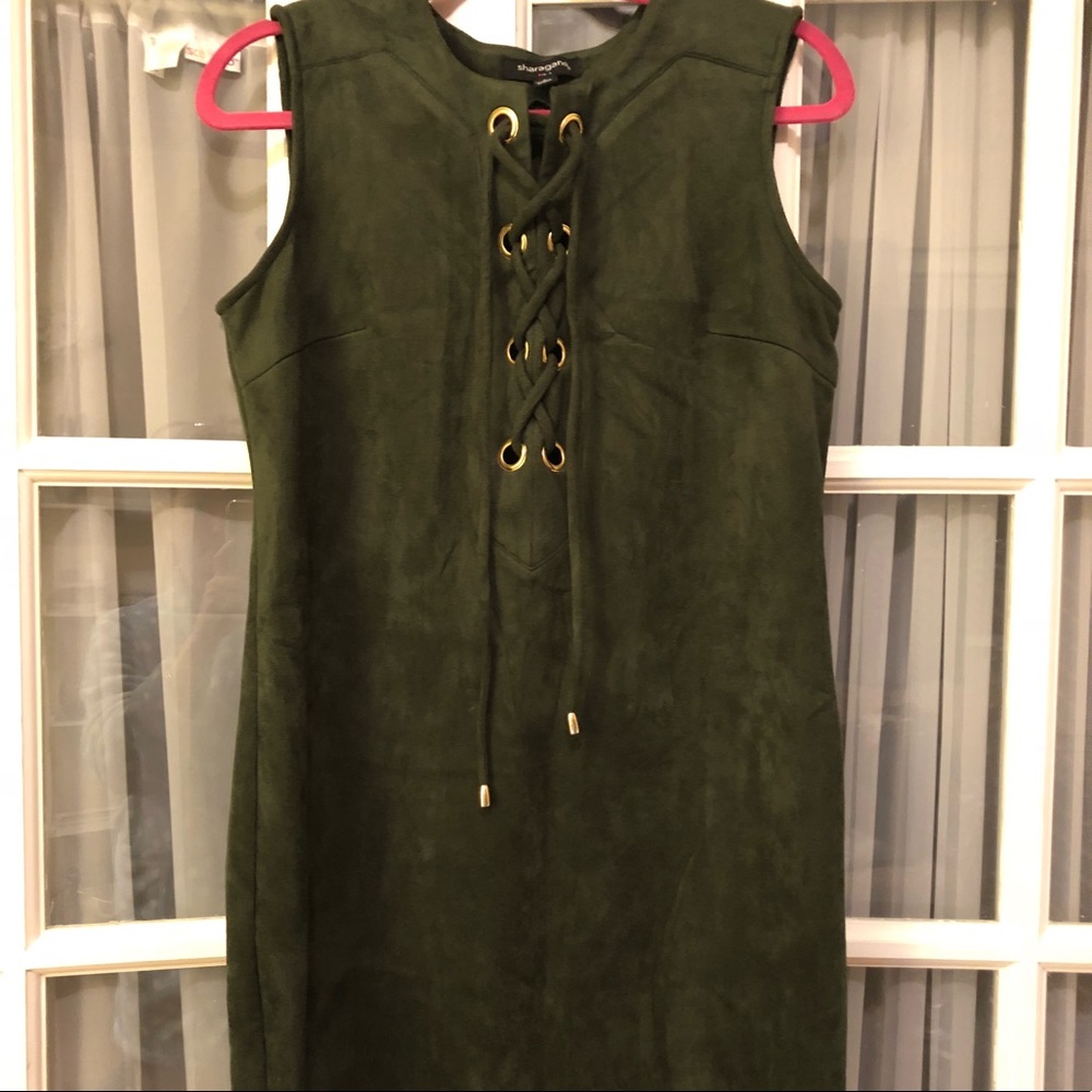 Green Dress - 6