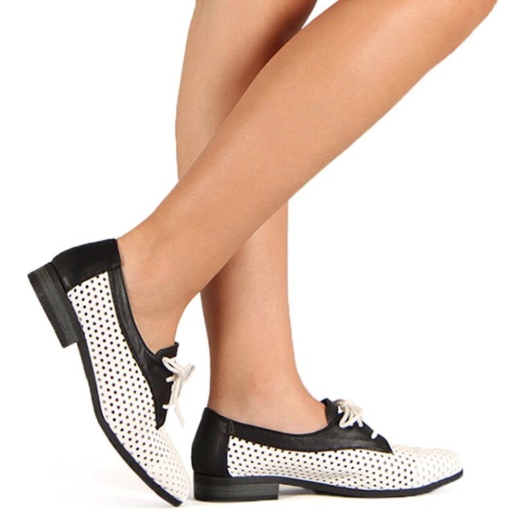 Tuxedo shoes