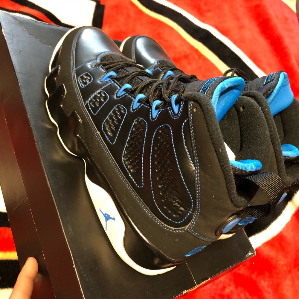 **SOLD**Air Jordan Retro 9