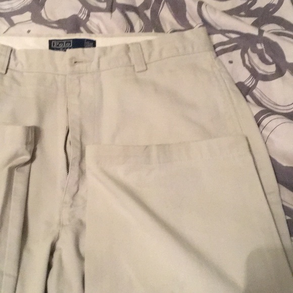 Men’s Polo by Ralph Lauren khaki pants. - Picture 3 of 5