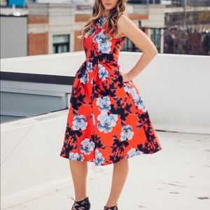 🎄🎄💃🏻RED FLORAL HOLIDAY DRESS 💃🏻🎄🎄