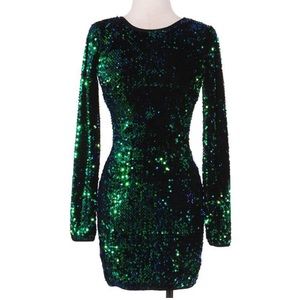 🎄🎄🎄 Green Sequin Holiday Bodycon Dress 🎄🎄🎄