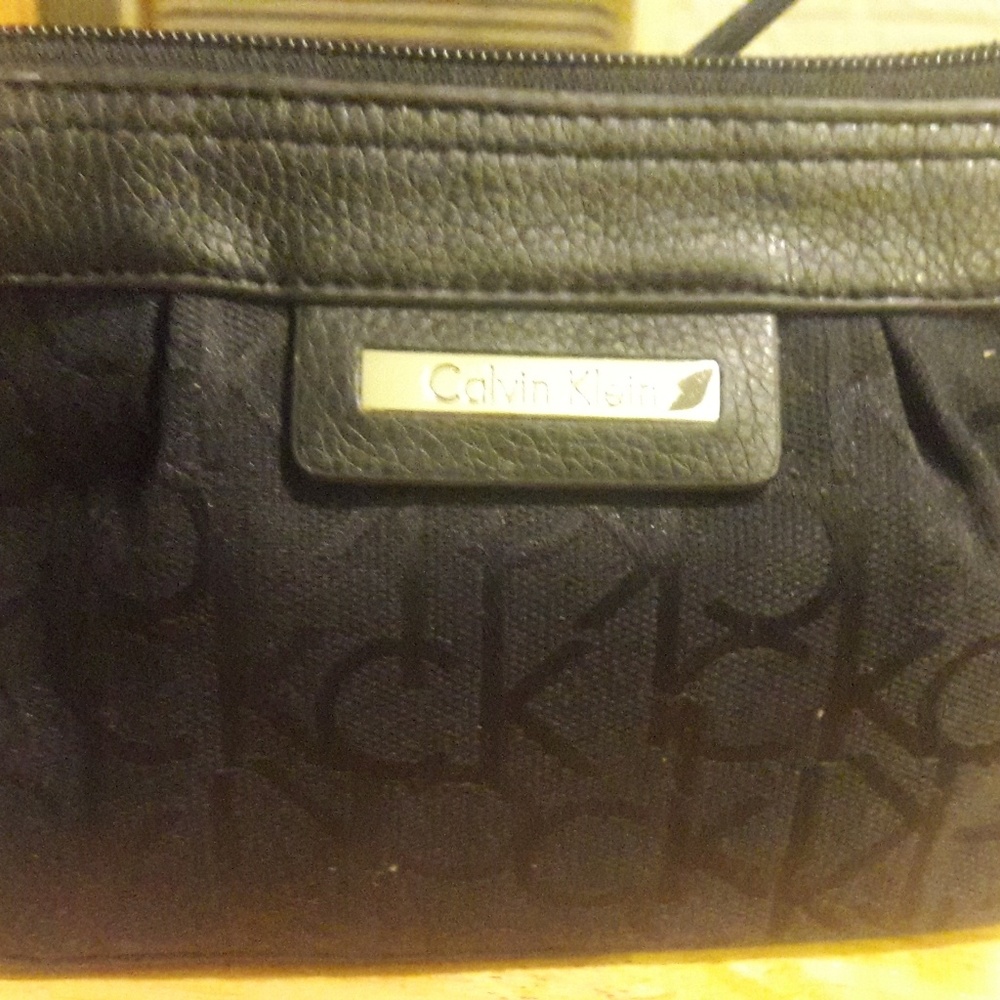 Calvin Klein Black Signature Wristlet
