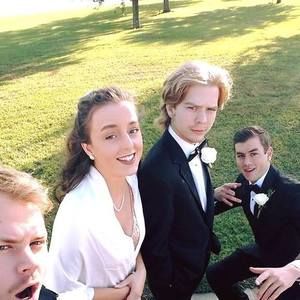 Meet your Posher, Blake