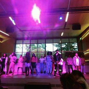 Meet your Posher, Roger