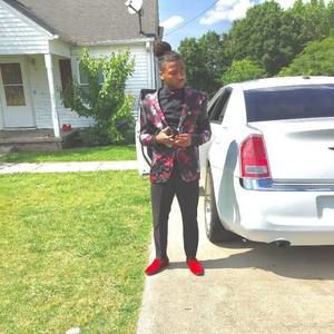 Meet your Posher, Corey