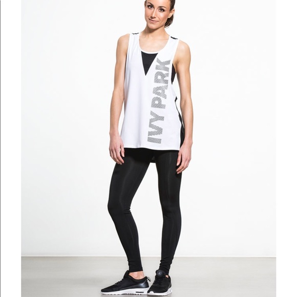 IVY PARK LOGO TANK TOP 💯 AUTH NWT SIZES XS S M L - Picture 3 of 4