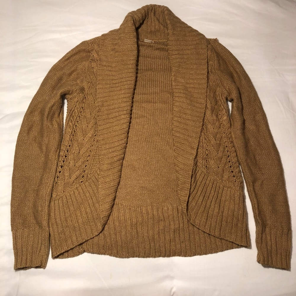 Knitted cardigan