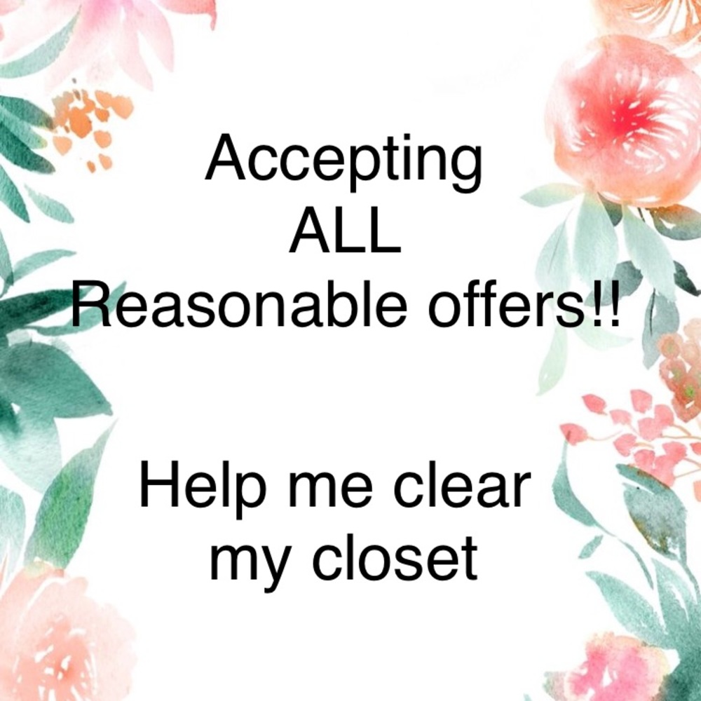 Closet Clean out! 20% off 2+. Make me an offer!
