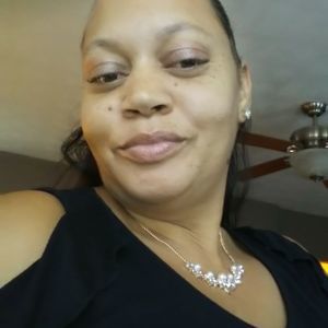 Meet your Posher, Val