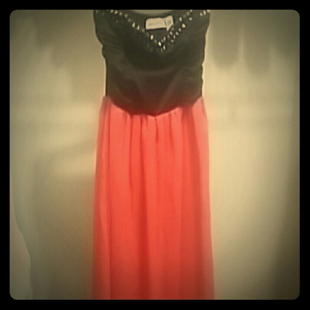Hi-low dress
