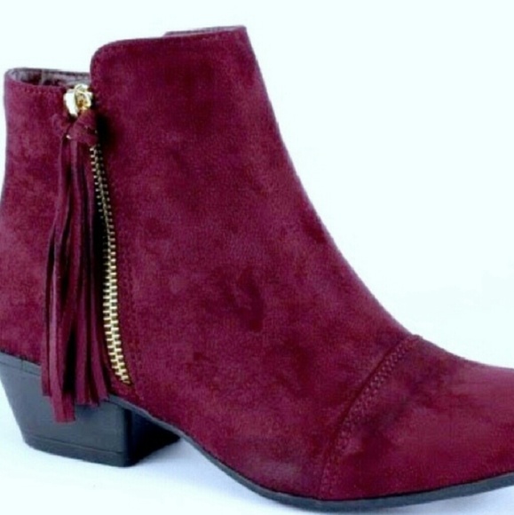 1 Left!! Sz. 6 NIB  wine colored fringe boots!! - Picture 2 of 2