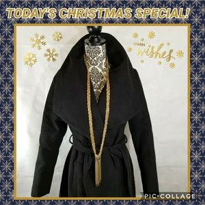😲PRICE REDUCED AGAIN🎄BEAUTIFUL BLACK WINTER COAT