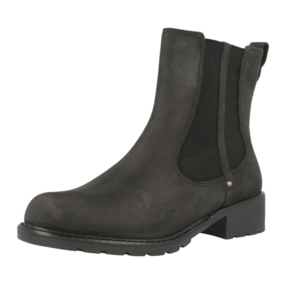 NEW Clarks W Black Leather Chelsea Ankle Boots