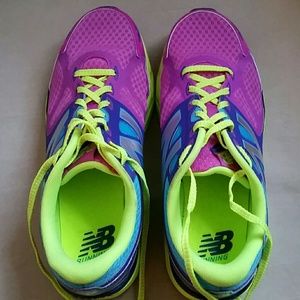 New Balance 680v3 running shoes