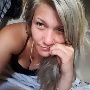 Meet your Posher, Kendra