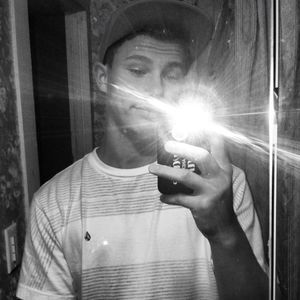 Meet your Posher, Chris